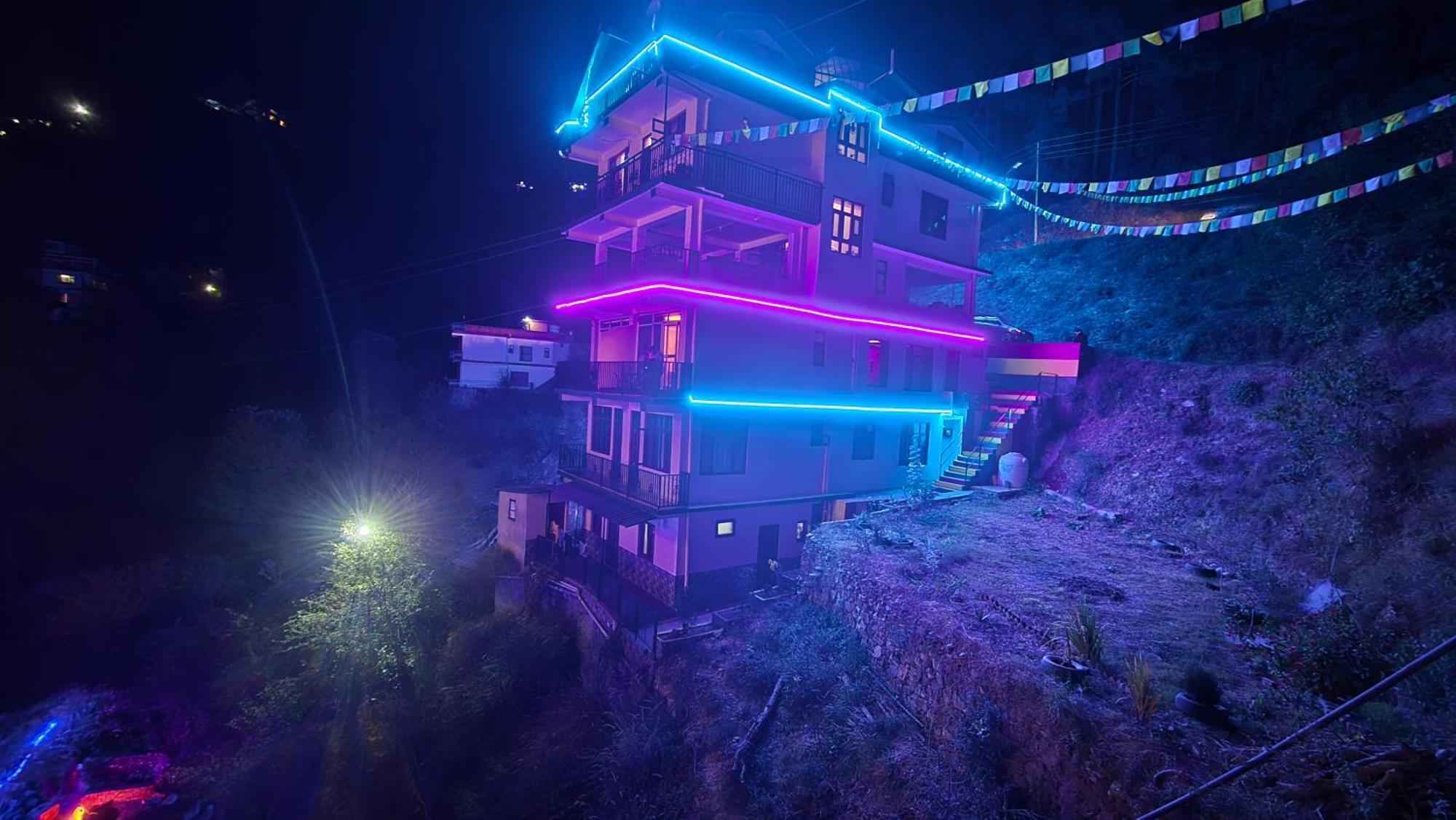 Aagaman Woods Apartamento Shimla Exterior foto